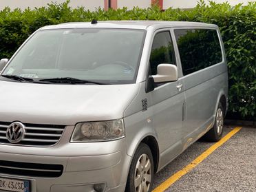 Volkswagen Caravelle/Multivan CARAVELLE