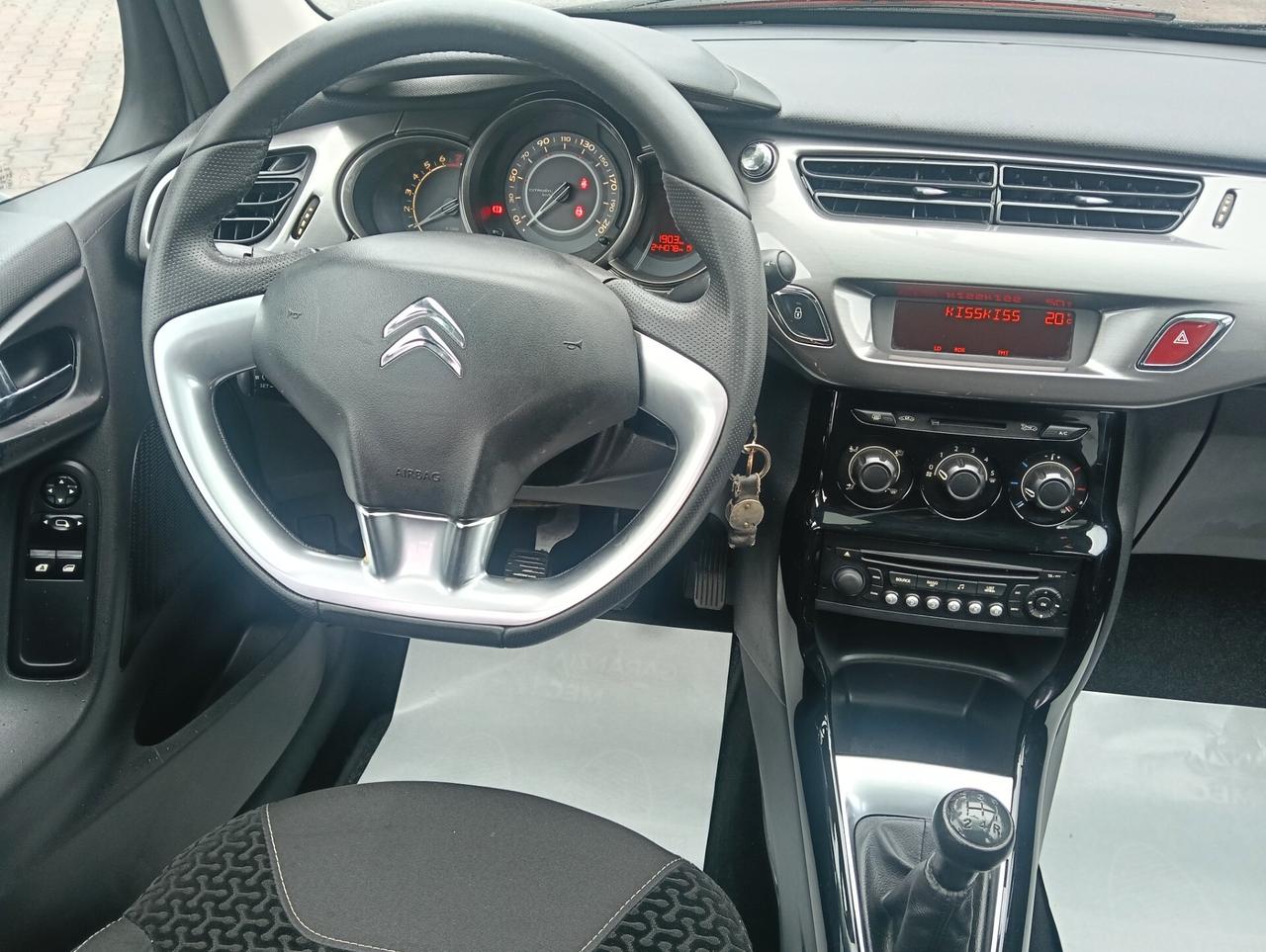 Citroen C3 1.1 Exclusive GPL fino al 2023 uni proprietario