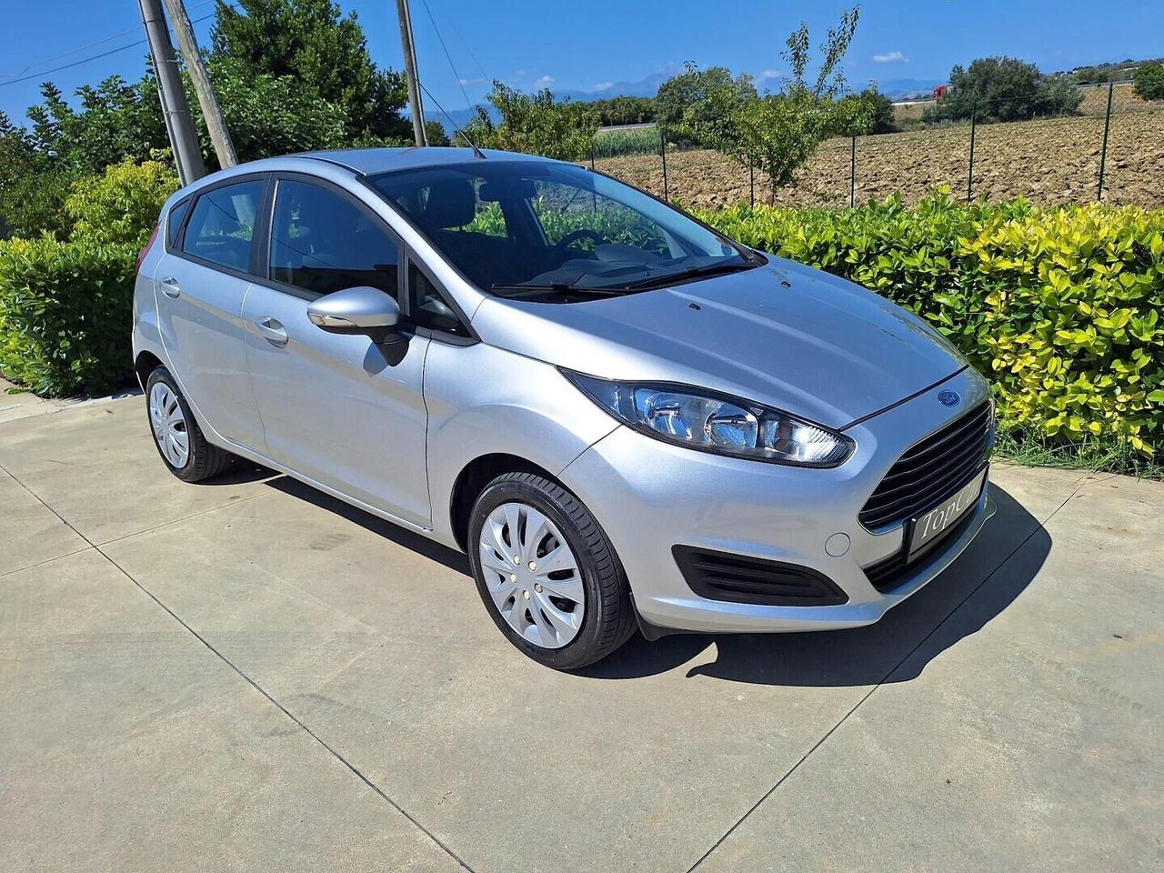 Ford fiesta 1.4 GPL 95cv. PER NEOPATENTATI