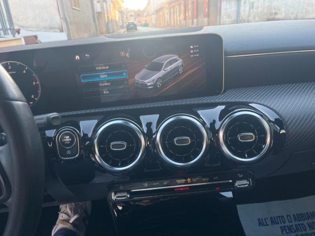 MERCEDES-BENZ A 180 d Automatic Sport