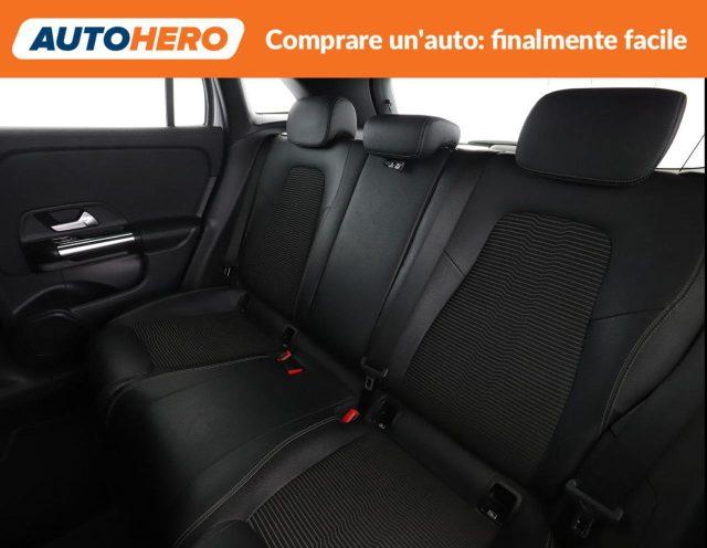 MERCEDES-BENZ GLA 200 d Automatic Premium