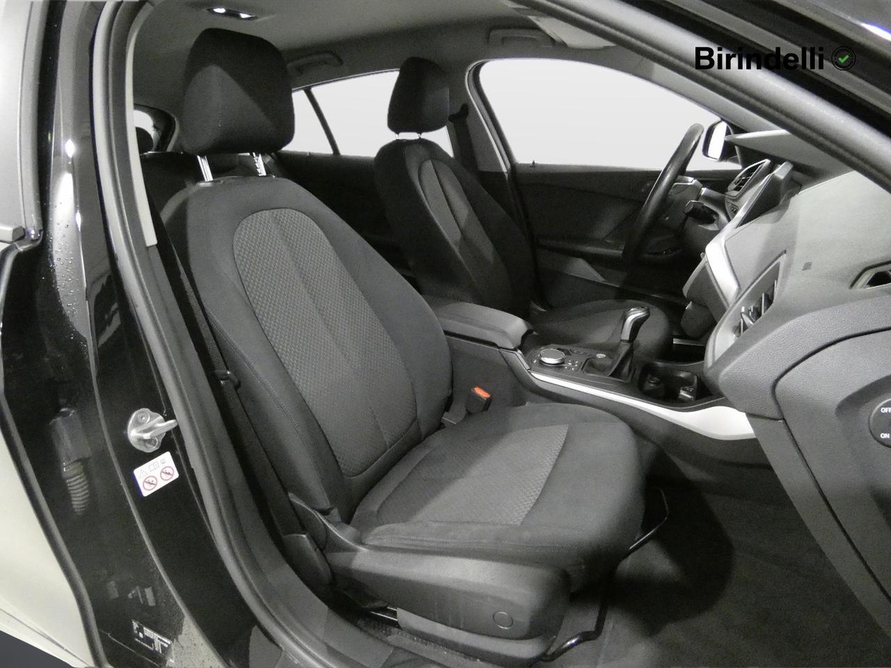BMW Serie 1 (F40) - 116d 5p. Business Advantage