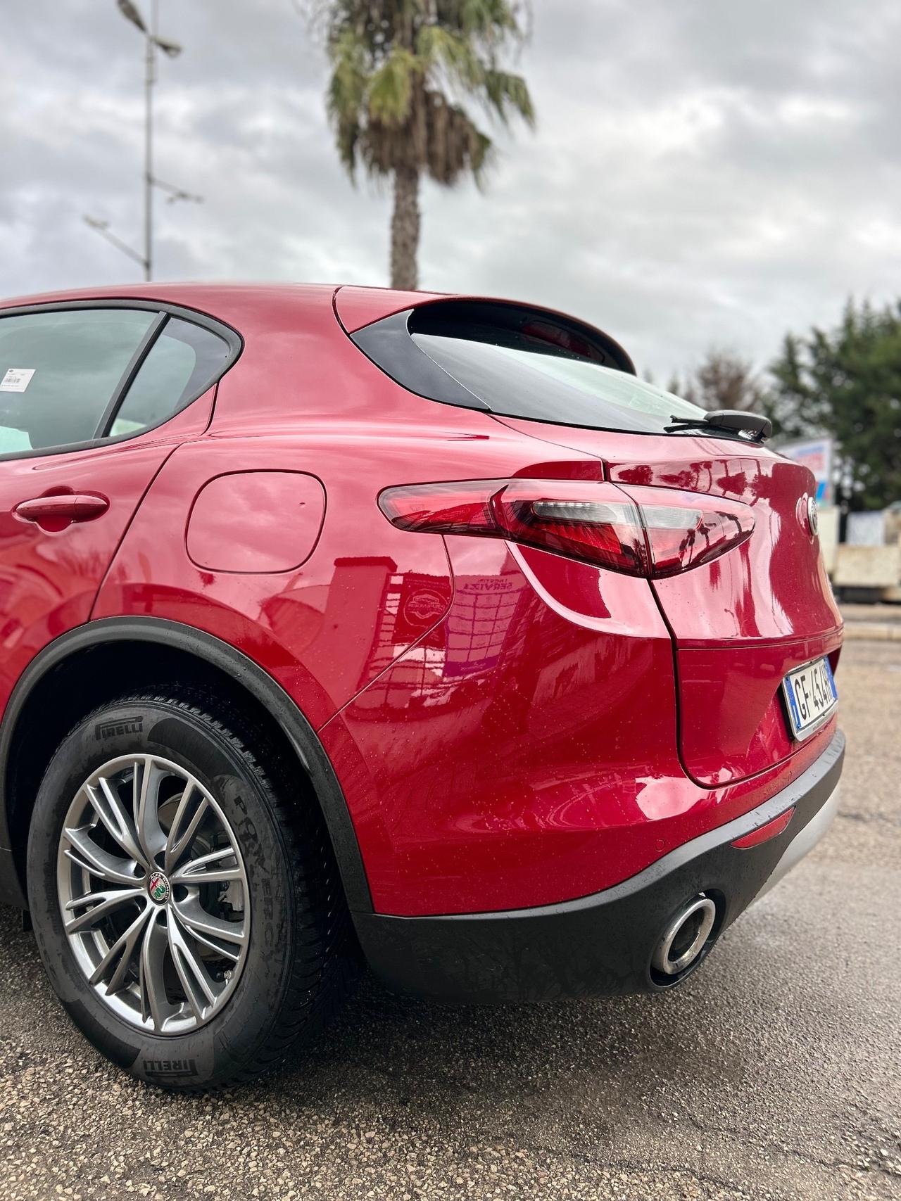 Alfa Romeo Stelvio 2.2 Turbodiesel 160 CV AT8 RWD Business