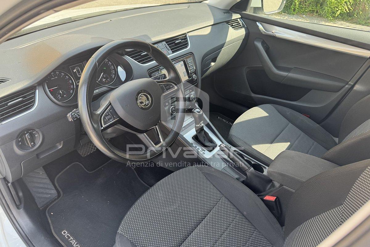 SKODA Octavia 2.0 TDI CR DSG Wagon Executive Plus