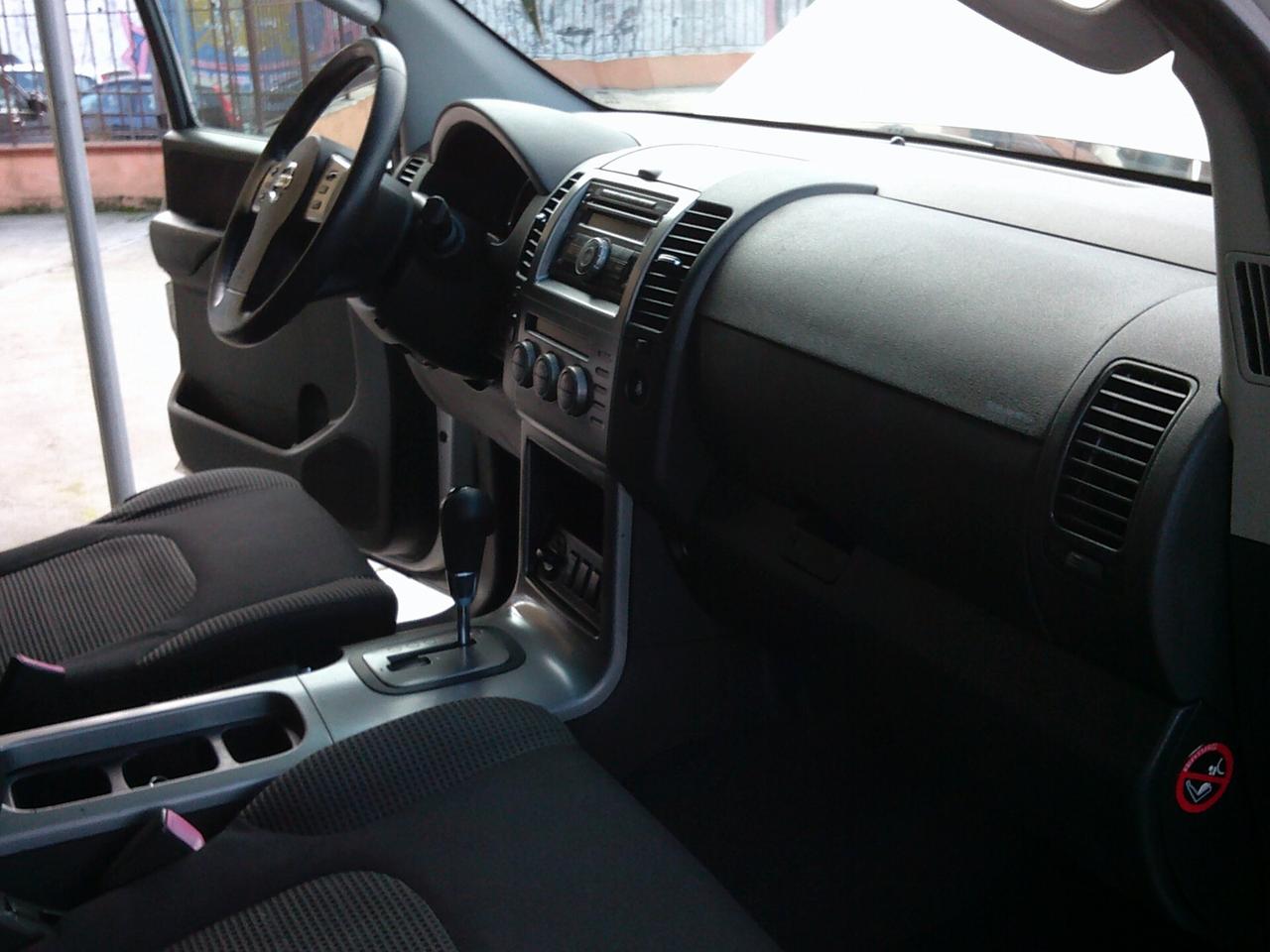 Nissan Pathfinder 2.5 dCi automatica 7 posti full 07