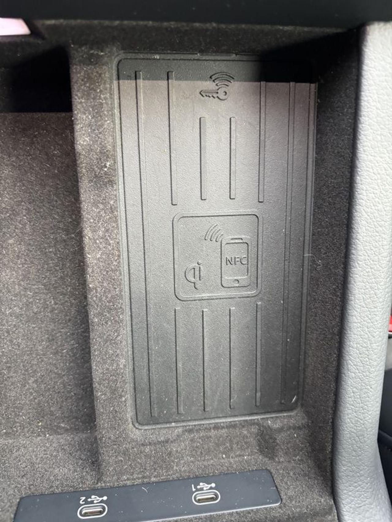 Audi A6 Avant 40 2.0 TDI quattro S tronic Business Sport