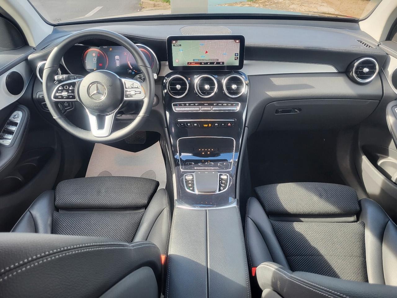 Mercedes-benz GLC 220 d Off-Roader Cockpit Led Apple CarPlay...