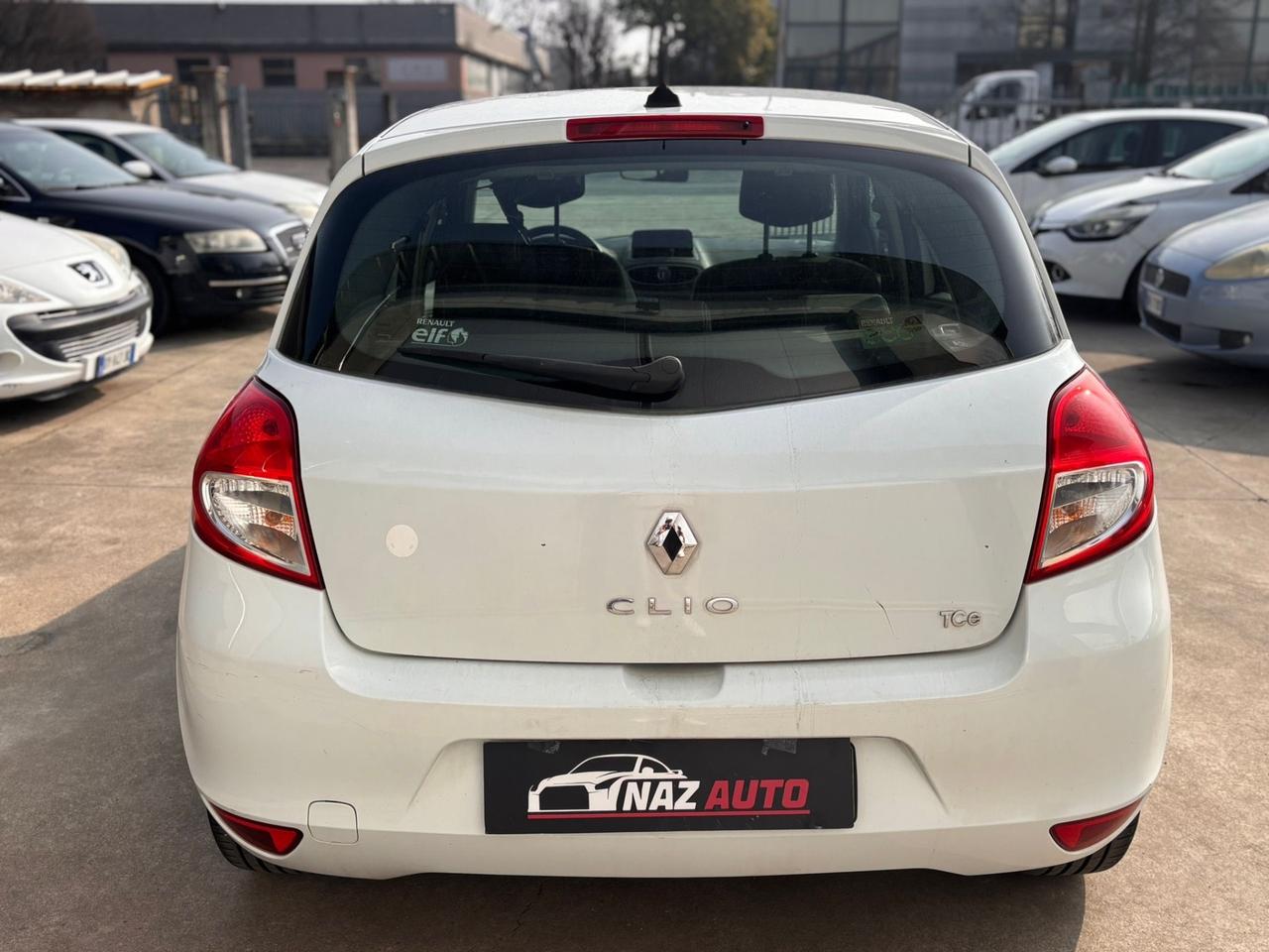 Renault Clio 1.2 16V TCE 5 p LIVE!