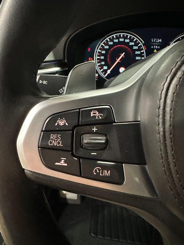 BMW M550 d xDrive Touring-Sedili Vent/Risc-Night Vision-IVA