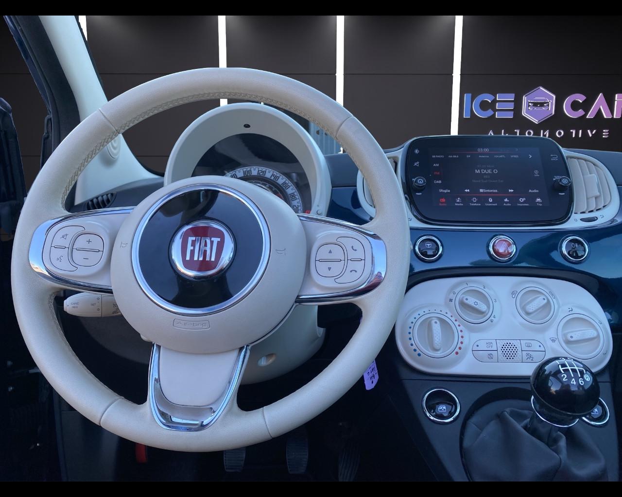 FIAT 500 C 1.0 Hybrid Lounge