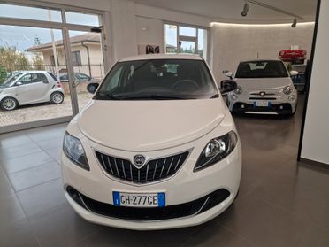 Lancia Ypsilon 1.0 FireFly 5 porte S&S Hybrid Ecochic A. Ferretti