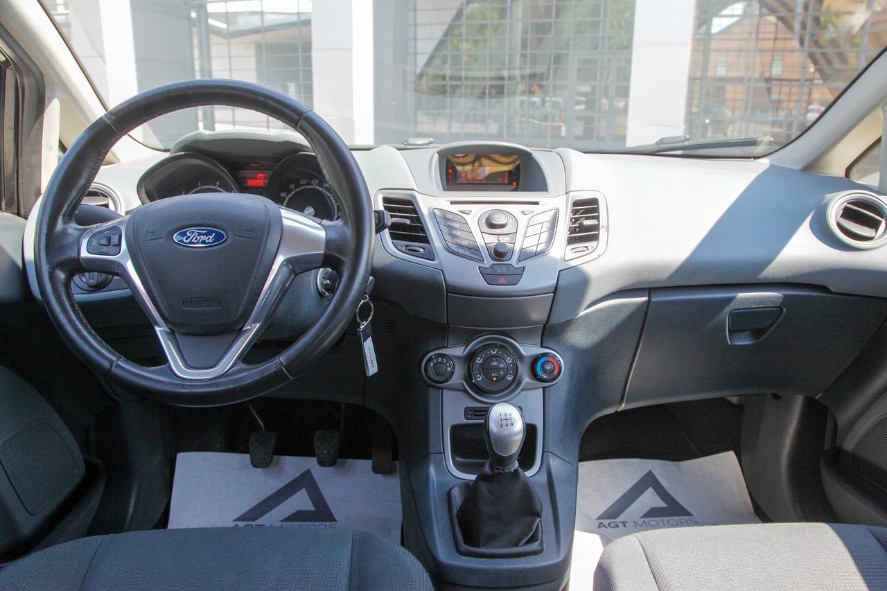Ford Fiesta 1.25 5 porte GPL