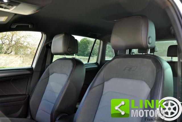 VOLKSWAGEN Tiguan 2.0 R-Line UniPro 150 cv Automatica