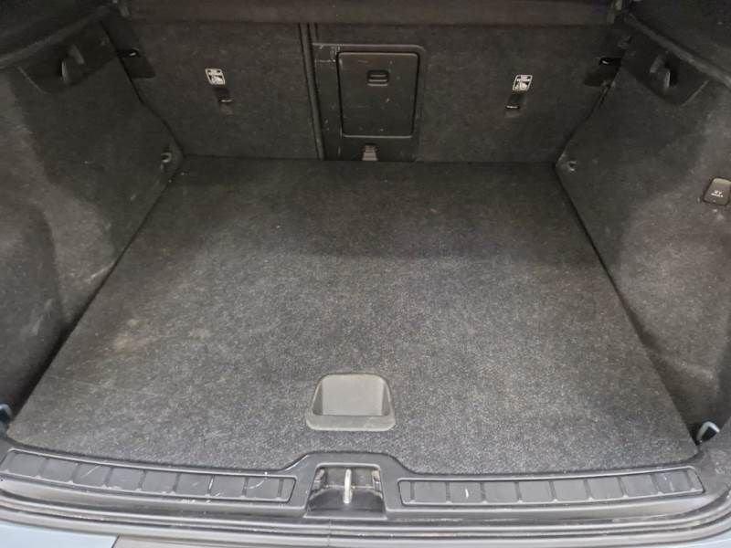 Volvo XC40 Recharge T5 180+82 CV Plug-In Hybrid Recharge Plus Dark