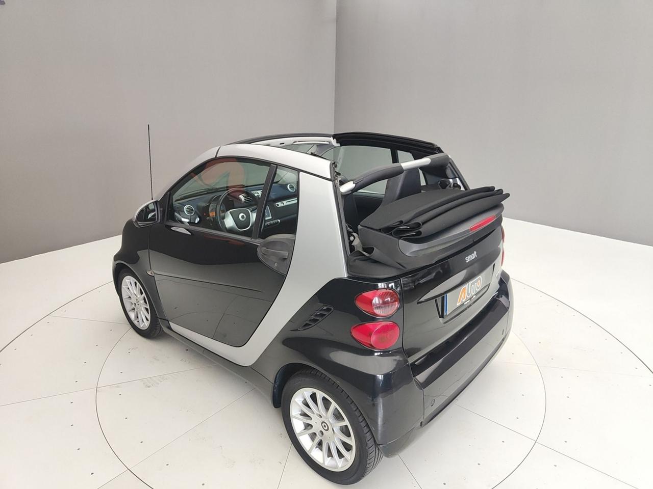 SMART Fortwo II 2007 Cabrio 1.0 MHD 71CV PASSION
