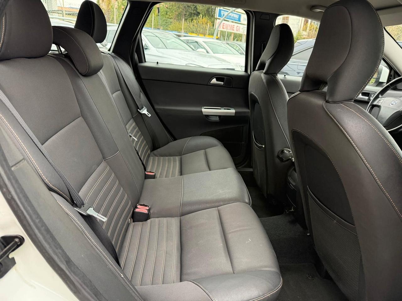 Volvo V50 D2 POLAR PLUS