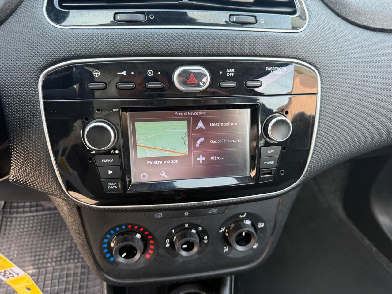 Fiat Punto 1.3 MJT II S&S 95 CV 5 porte Street Navi