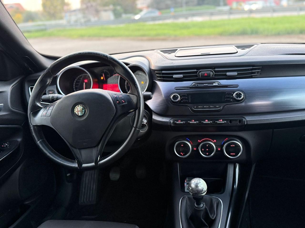 Alfa Romeo Giulietta 1.6 JTDm-2 105 CV Exclusive