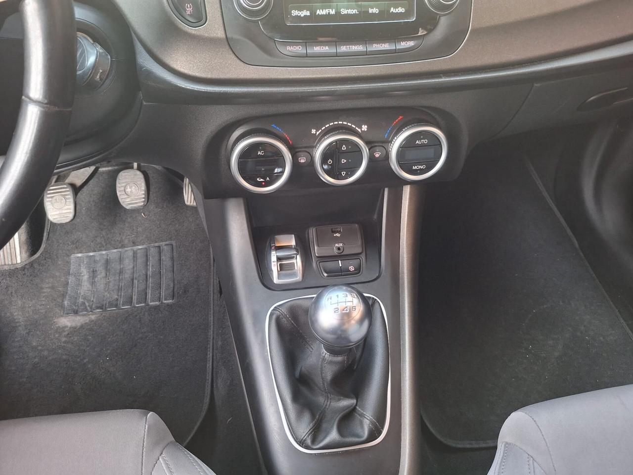Alfa Romeo Giulietta 1.6 JTDm-2 105 CV Distinctive