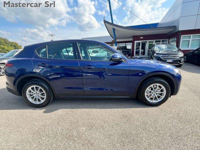 ALFA ROMEO Stelvio Stelvio 2.2 t Business Q4 180cv auto -FR253JM