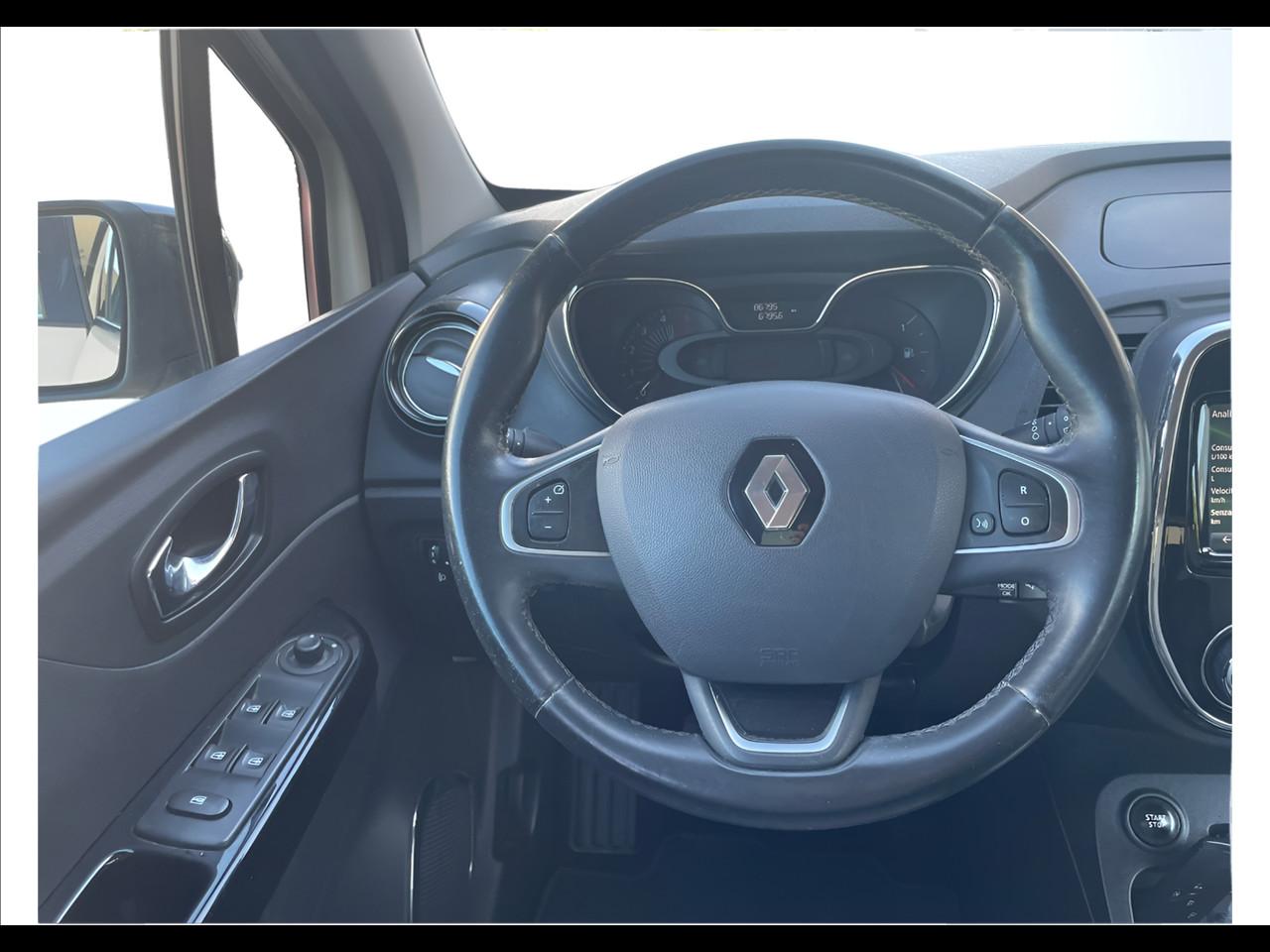 RENAULT Captur 1.5 dci Intens (energy r-link) 90cv E6