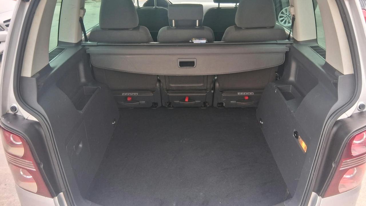 Volkswagen Touran 2.0 Highline Ecofuel