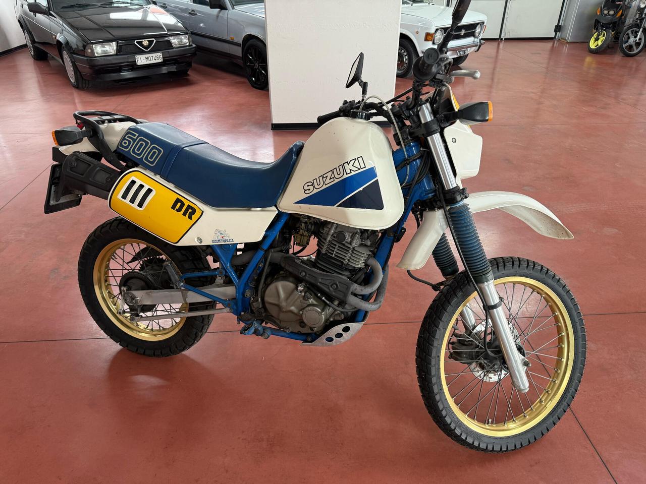 DR 600 Suzuki, Incredibilmente bella, INTERESSE STORICO E MOTORE CAMBIATO, CON 33000KM