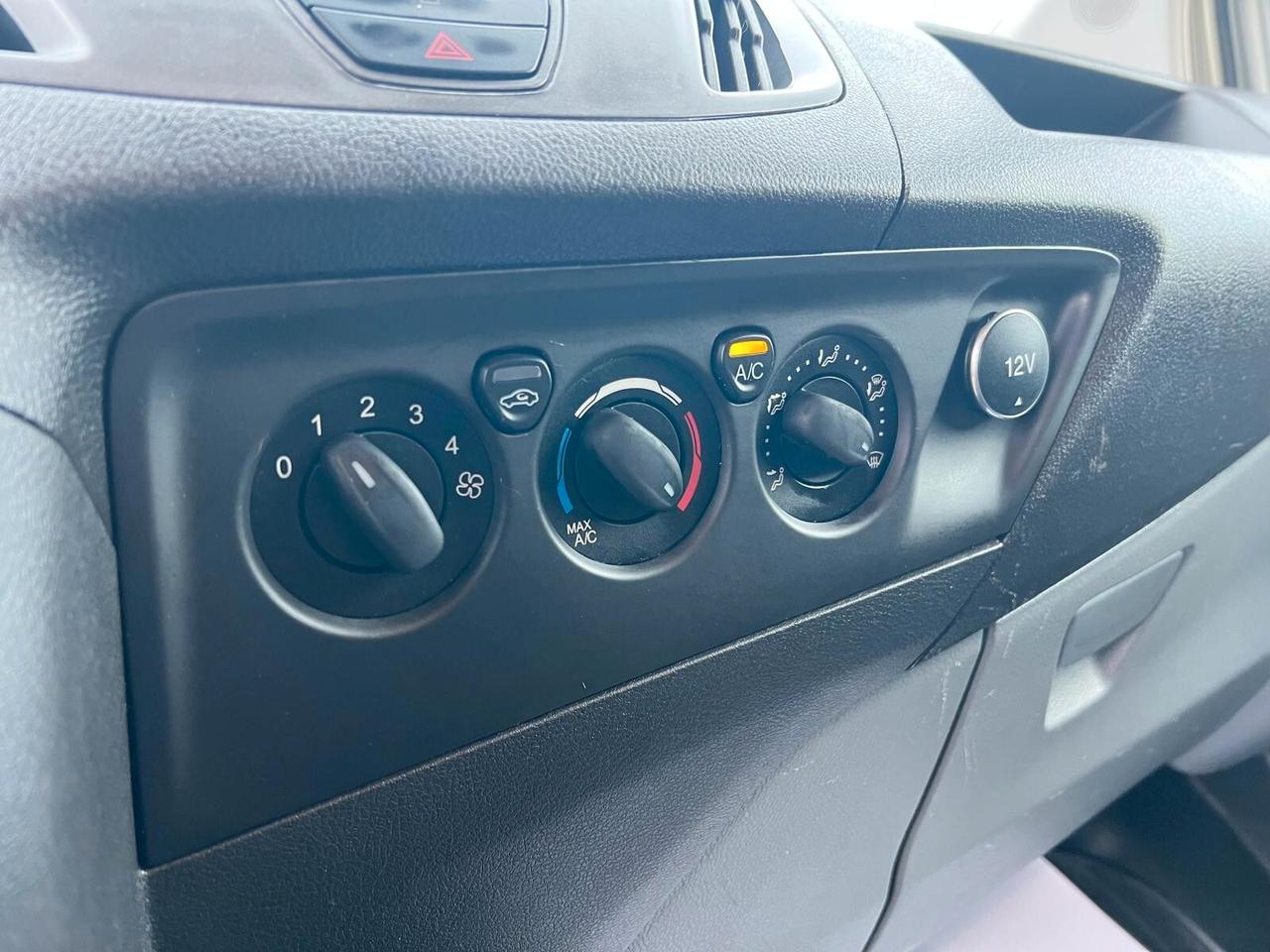 Ford Transit Custom 2.0 TDCi Furgone