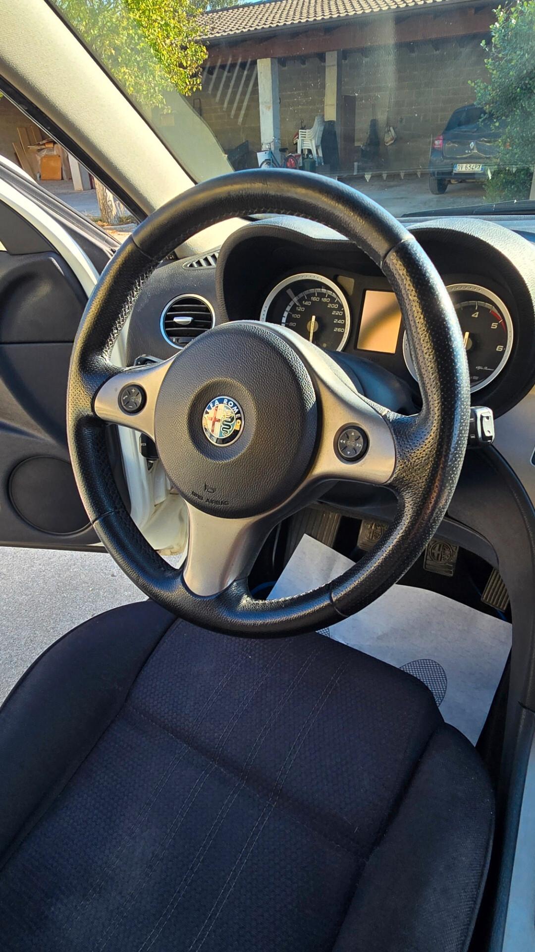 ALFA 159 1.9 JTDM PARI AL NUOVO