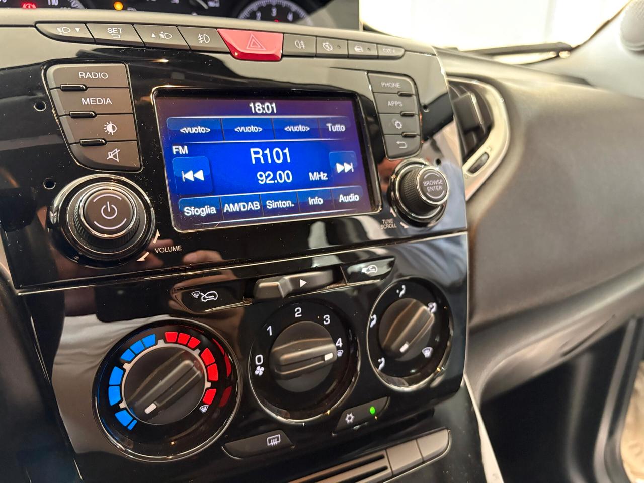 Lancia Ypsilon 1.0 FireFly 5 porte S&S Hybrid Ecochic Gold *PROMO*