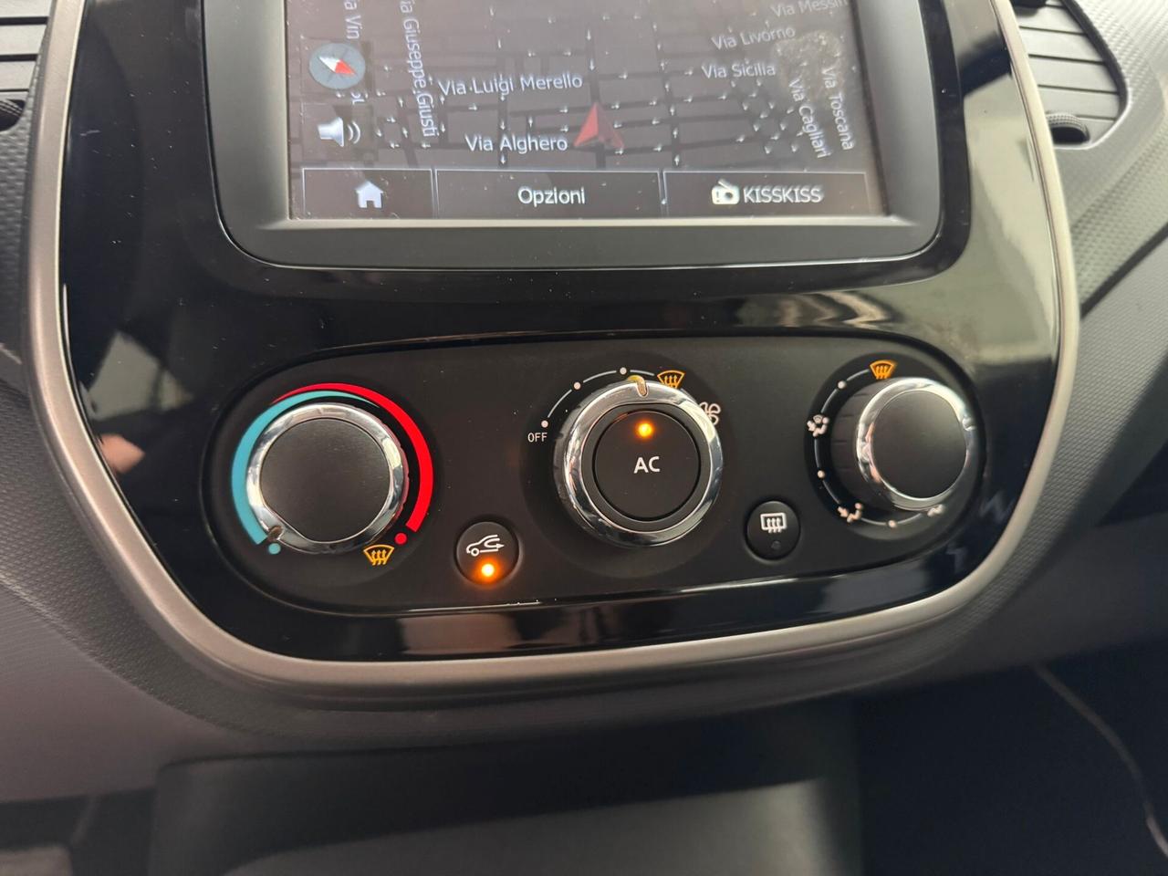Renault Captur /1.5 dCi 90 CV / Diesel / 93000km