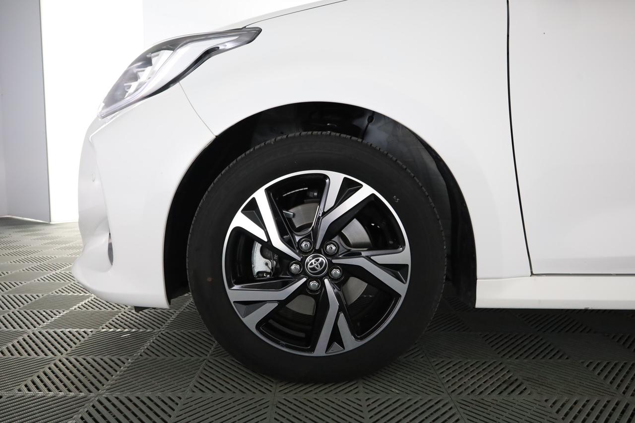 TOYOTA Yaris 4ª serie Yaris 1.5 Hybrid 5 porte Trend
