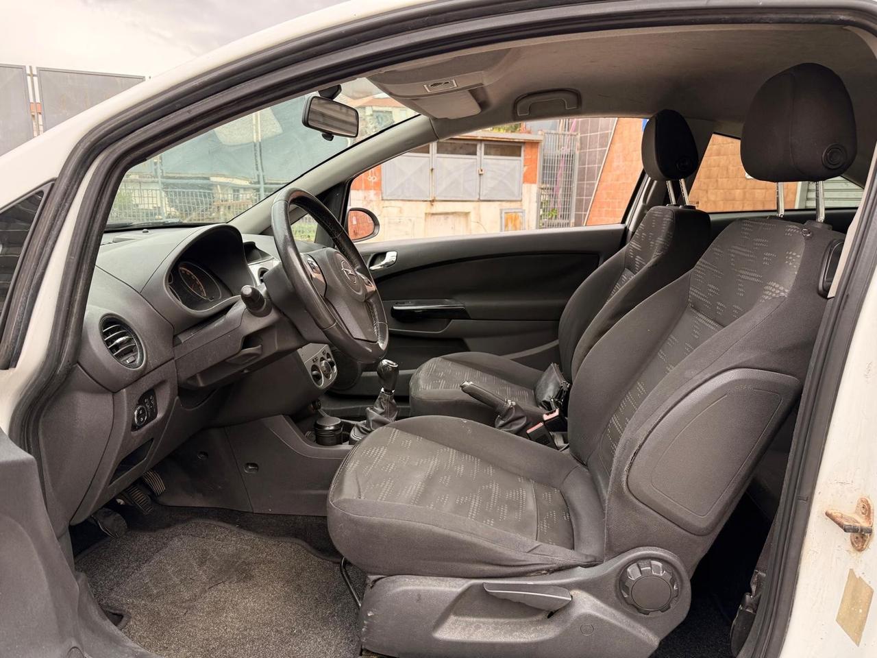 Opel Corsa 1.3 CDTI 95CV F.AP. 3 porte b-color