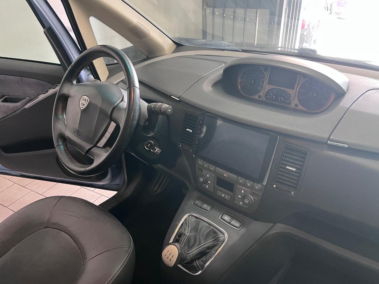 Lancia MUSA gpl platino 82000 km 2010