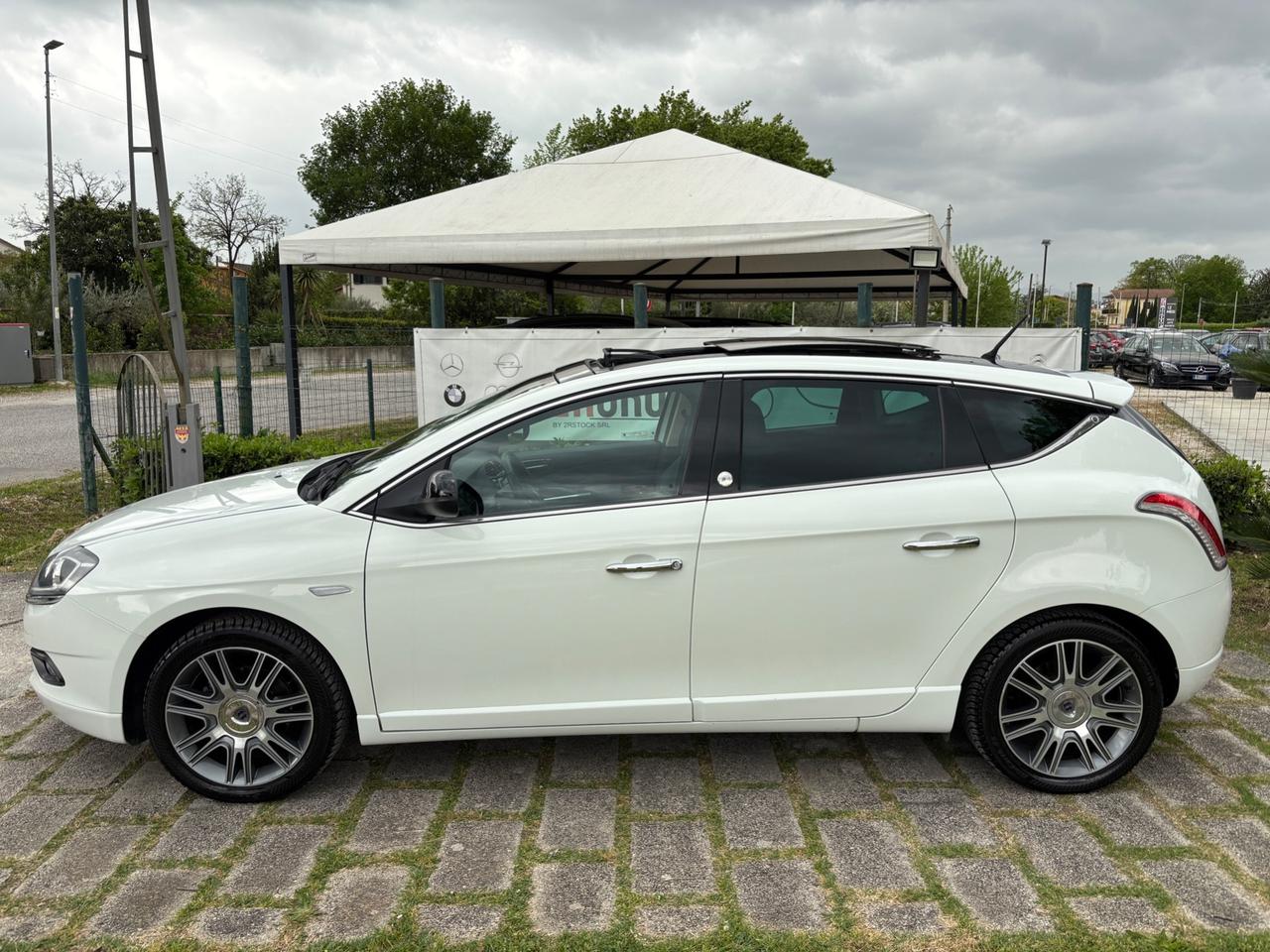 Lancia Delta 1.4T-Jet 120CV GPL-2014"FULL FULL"