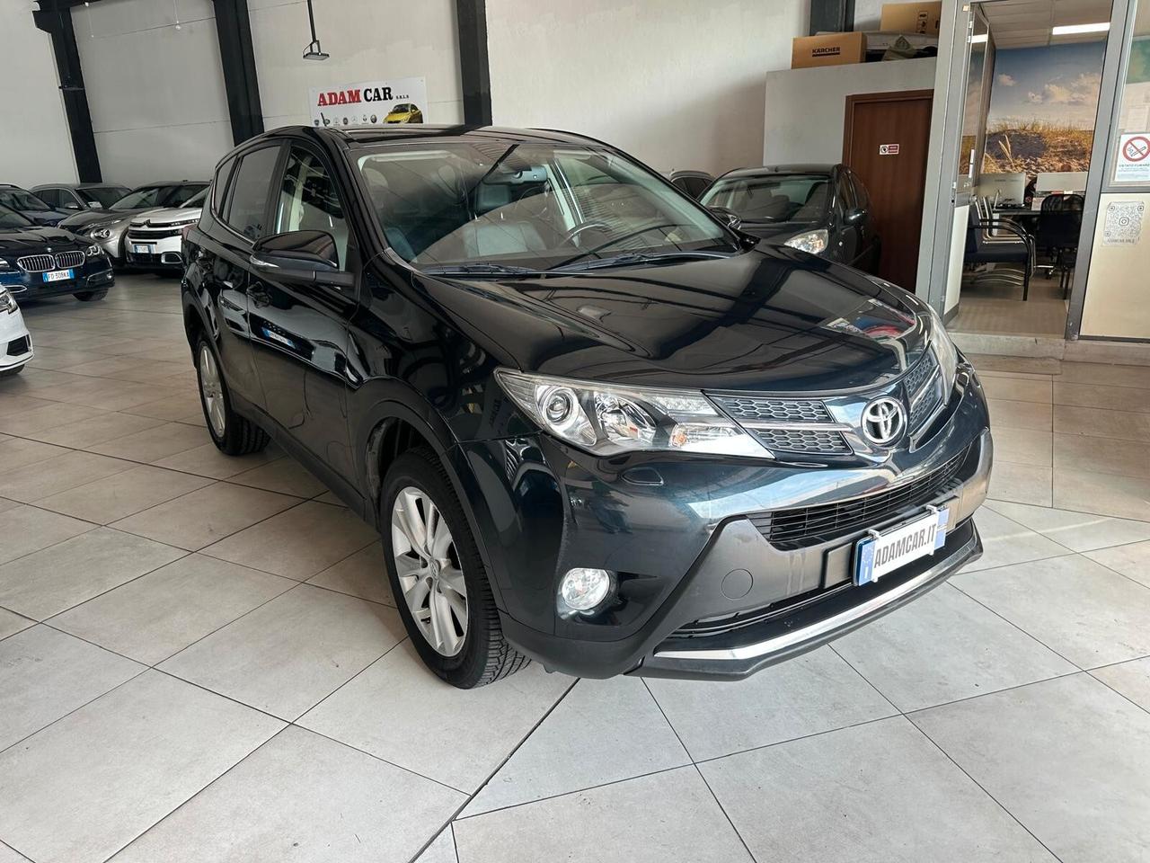 Toyota RAV 4 RAV4 2.2 D-4D 4WD Lounge