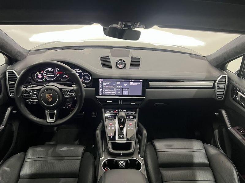 Porsche Cayenne Cayenne 4.0 V8 Turbo