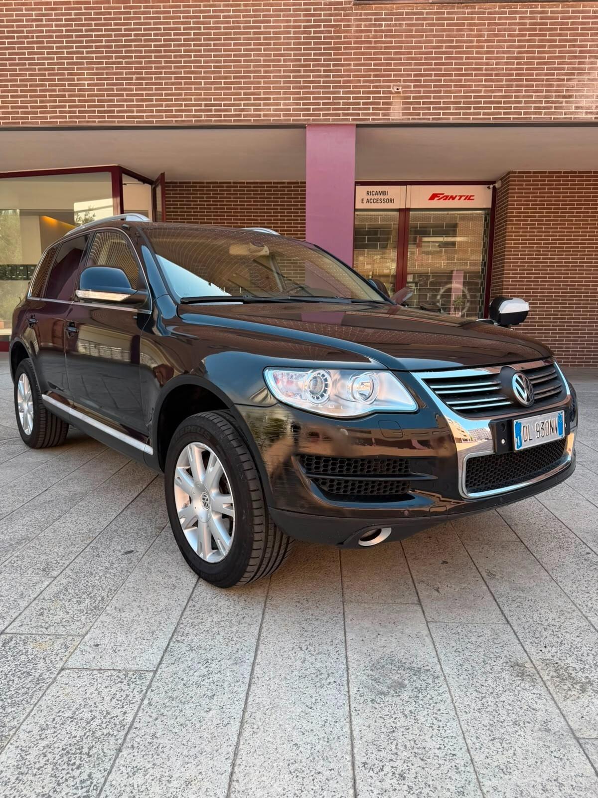 Volkswagen Touareg 2.5 R5 TDI DPF tiptronic Style