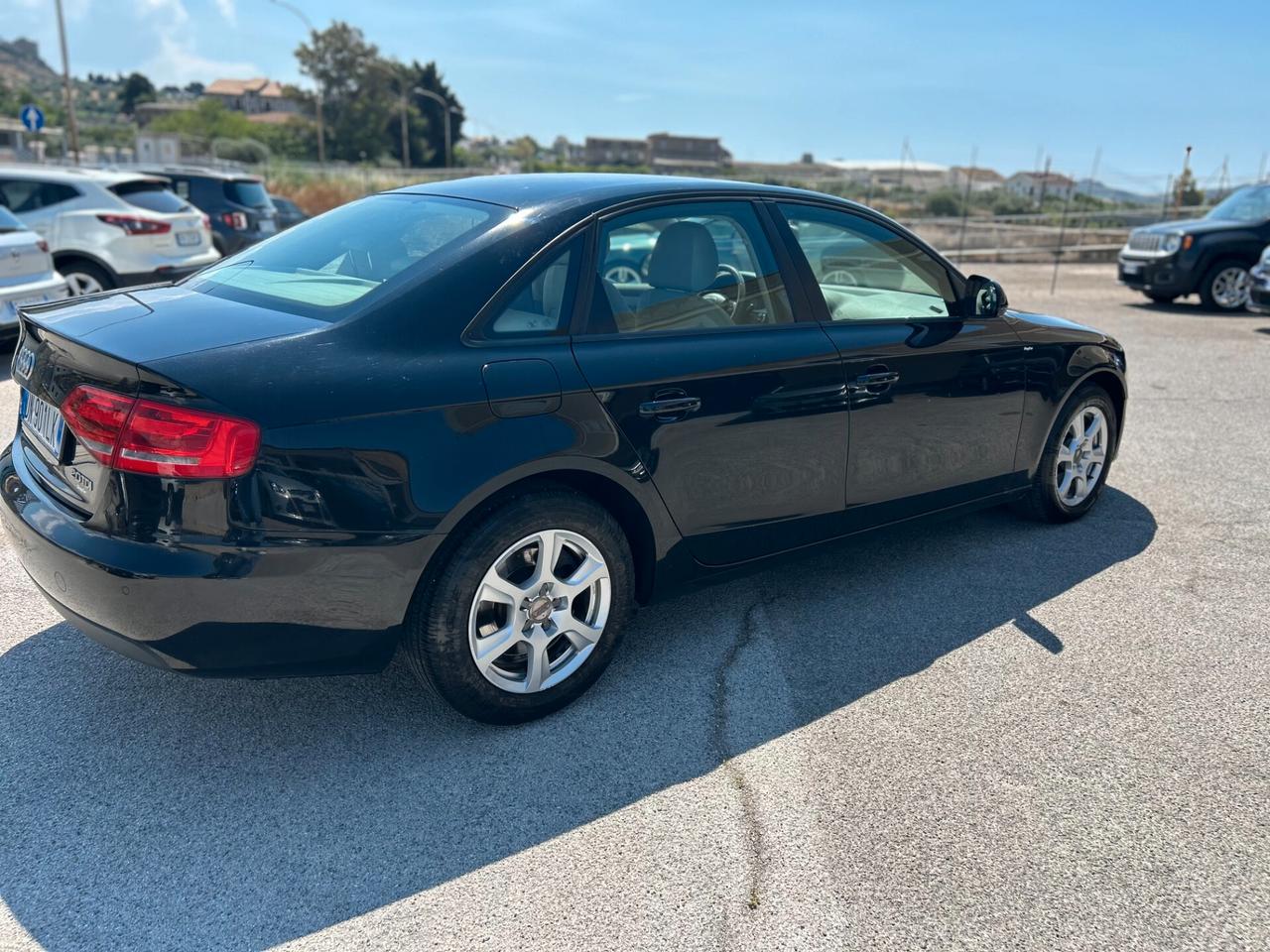 Audi A4 2.0 TDI 143CV Advanced "Berlina"