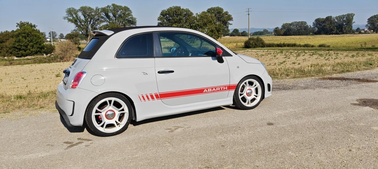 Fiat 500 Abarth Cabrio esseesse 160 cv