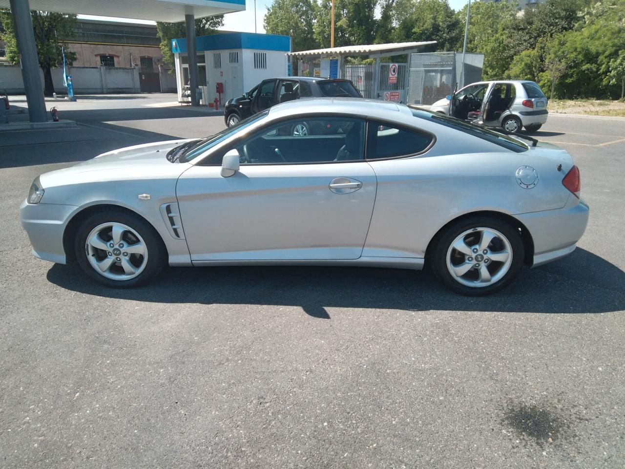 Hyundai Coupe 1.6 16V 105CV fx x neopatentati