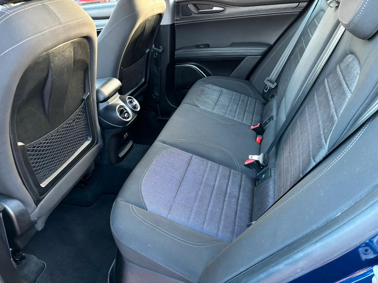 Alfa Romeo Stelvio 2.2 Turbodiesel 210 CV AT8 Q4 Business