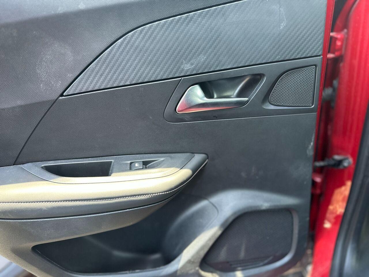 PEUGEOT 2008 II 2023 - 2008 1.2 puretech Allure s&s 100cv