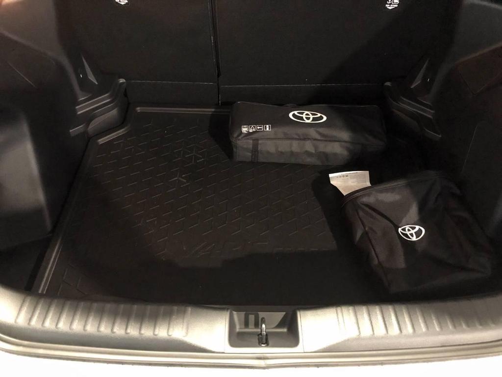 Toyota Yaris Cross 1.5 H Active FWD E-CVT