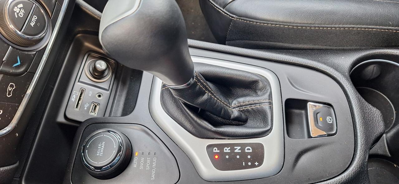 Jeep Cherokee 2.2 Mjt II 185 CV 4WD Active Drive I Longitude