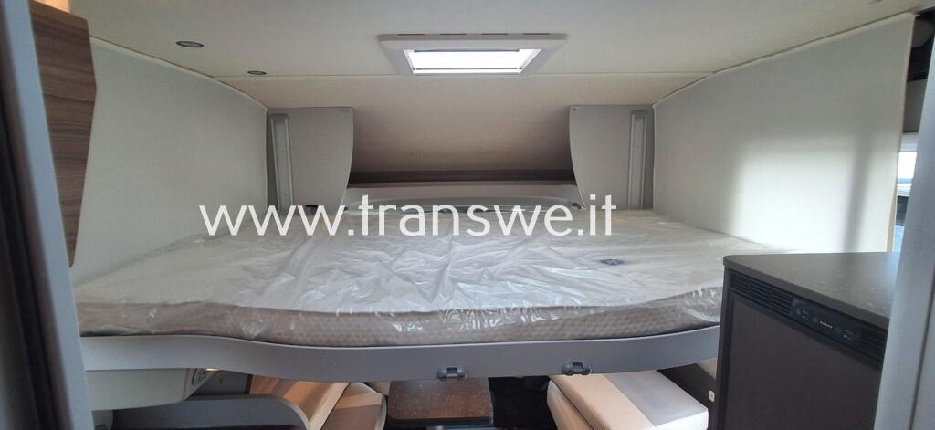 Bürstner B66 732TD Letto centrale nautico con cambio automatico