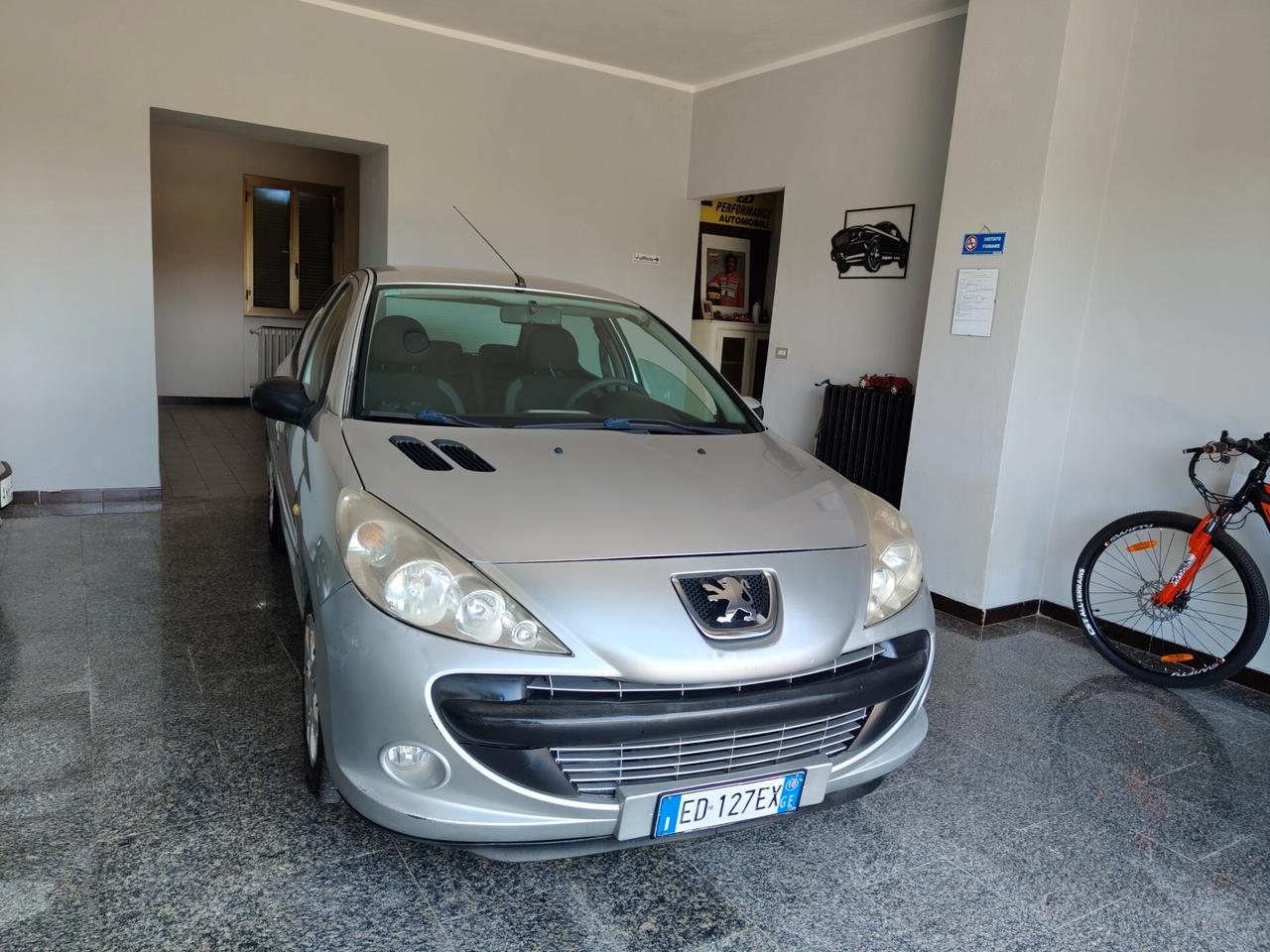 Peugeot 206 Plus 1.4 HDi 70CV 5p. Trendy