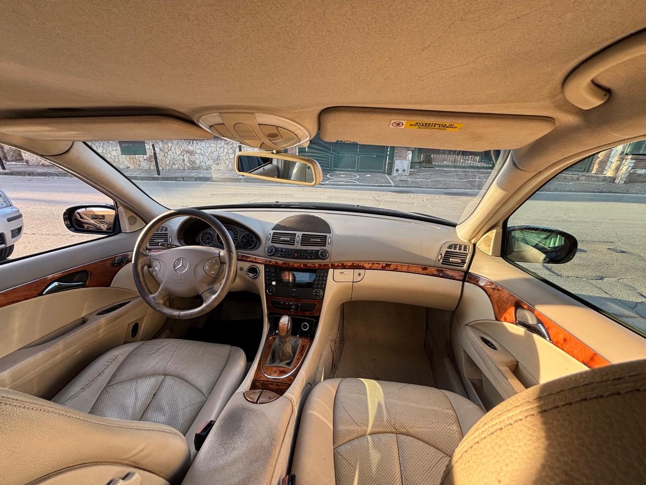 Mercedes-benz E 220 200 CDI cat Classic