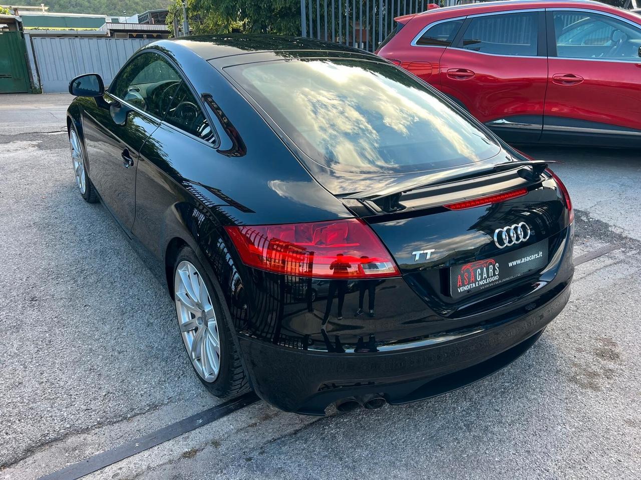 Audi TT Coupé 2.0 TDI quattro