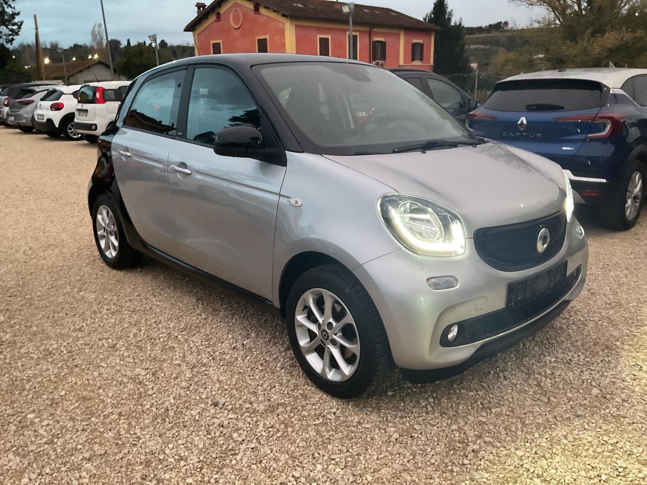Smart ForFour 70 1.0 Prime